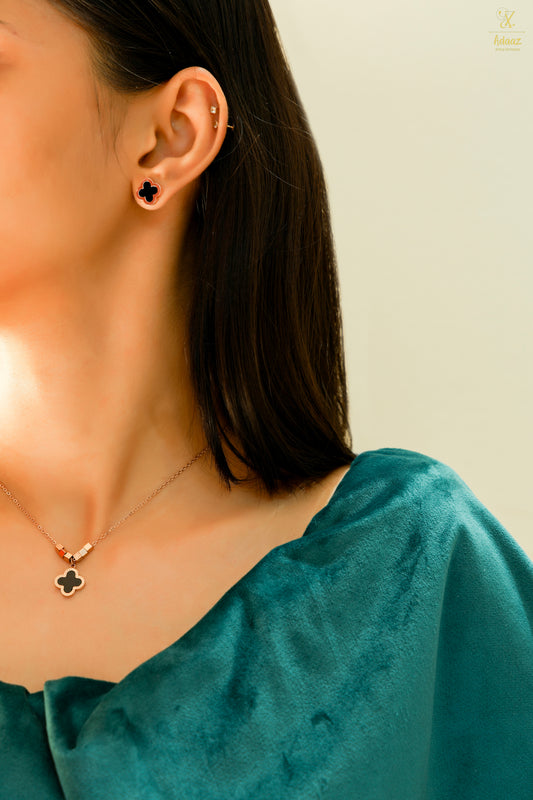 Stainless Steel Rose Gold Stud Earring - Clover