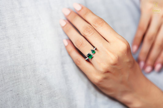 Stylish Emerald Green Pear & Princess cut Ring